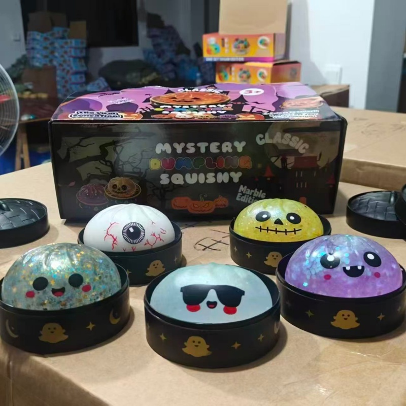 Sensory Squishy Blind Box Dump - Mystery Box Blind Bag recension och pris